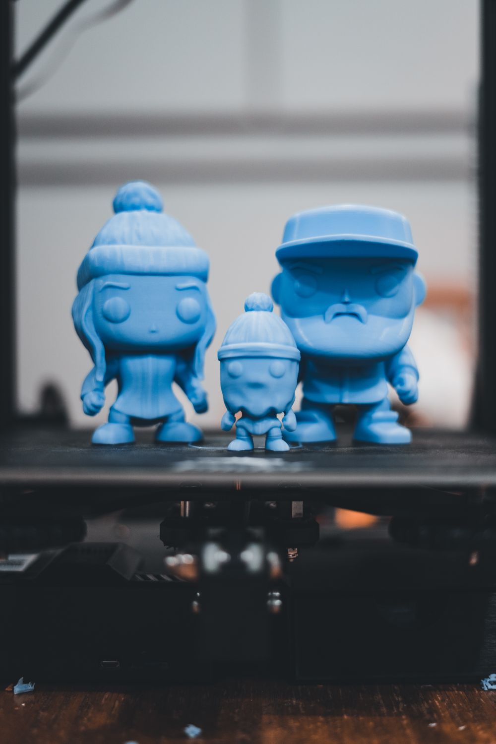 3D-geprinte figuren vers van het printbed